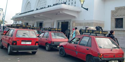 Chauffeurs de taxis maroc 2012 02 23