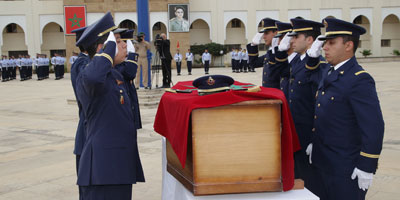 Sale honneurs militaires funebres 2015 05 20
