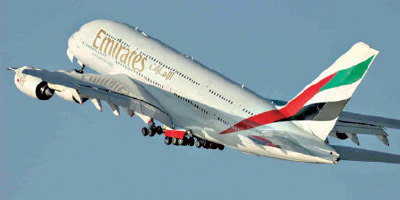 emploi le groupe emirates veut recruter 11 000 personnes