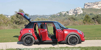 minicooper rouge 5 portes 2014 12 25