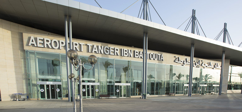 Plus de 743.000 passagers ont transite via les aeroports a fin octobre 2015