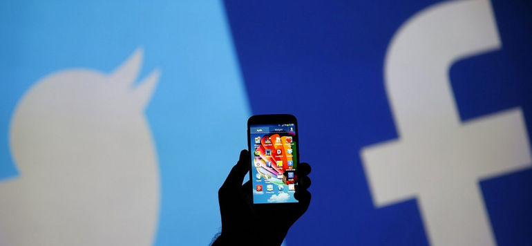 Facebook et Twitter Bac