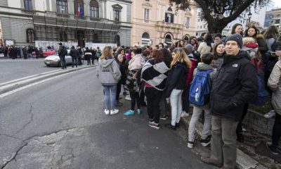 Plusieurs secousses frappent le centre de Italie