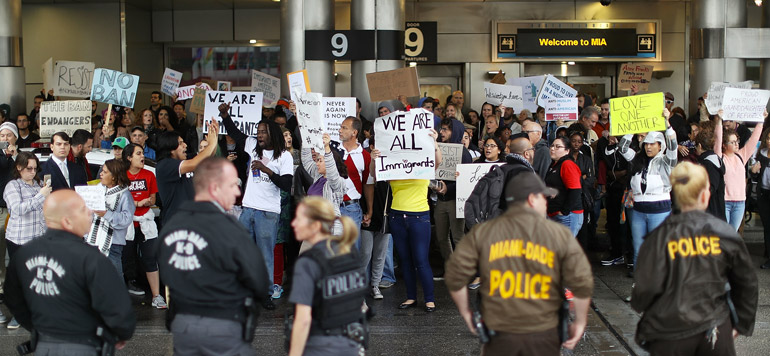 USA manifestations anti refugies