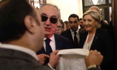 Marine Le Pen refuse de porter le voile