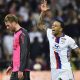 Memphis Depay inscrit un des plus buts de annee
