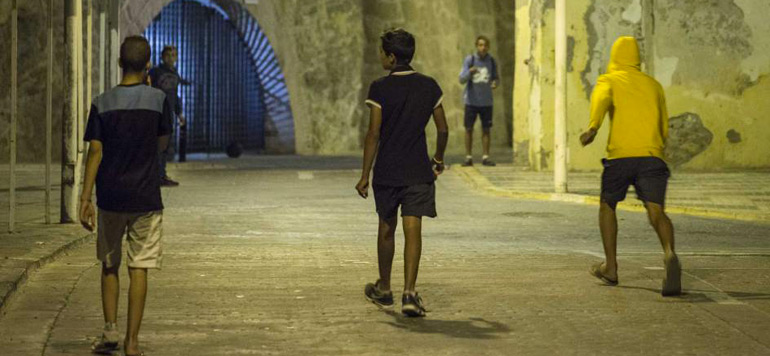 Espagne Trois mineurs marocains agresses