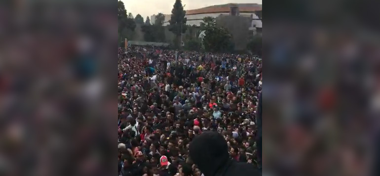 Des milliers de fans pour achat des billets
