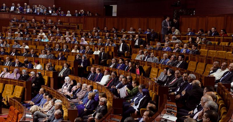 PARLEMENT