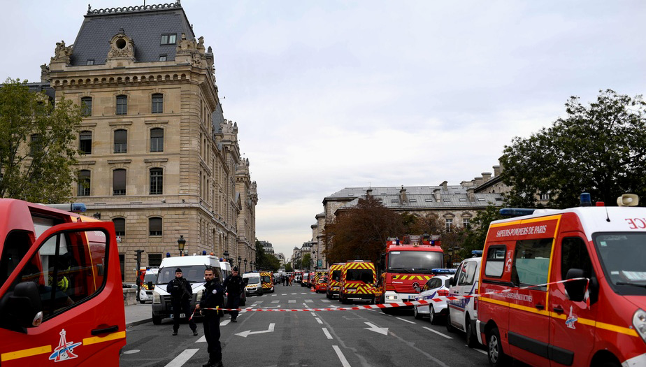 Paris: 4 policiers tués par un employé de la préfecture de police