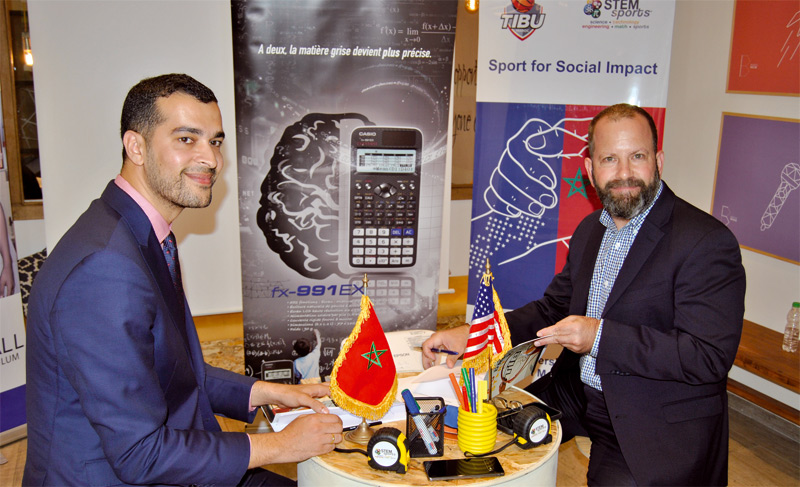 Mohamed Amine Zariat, president de Tibu Maroc et Jeff Golner, president de STEM Sports USA lors de signature de convention
