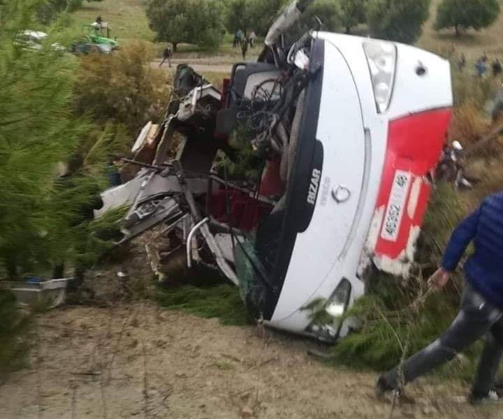 8 morts et 42 blessés dans le renversement d'un autocar près de Taza