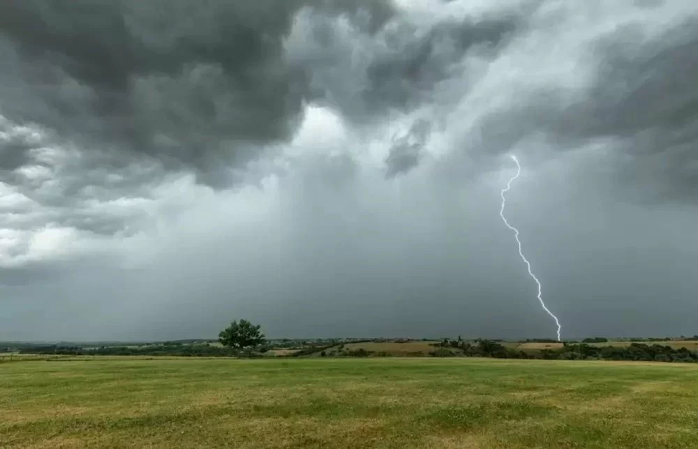 Alerte météo. Averses orageuses ce lundi dans plusieurs provinces du Royaume